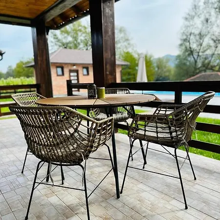 Tri Vrbe Apartment Ljubovija