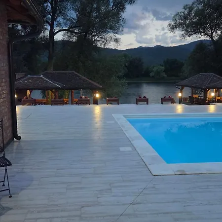 Tri Vrbe Ljubovija